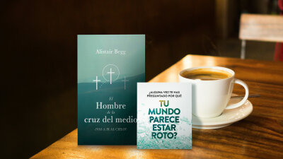 Spanish Bundle: The Man on the Middle Cross and Gospel Tract