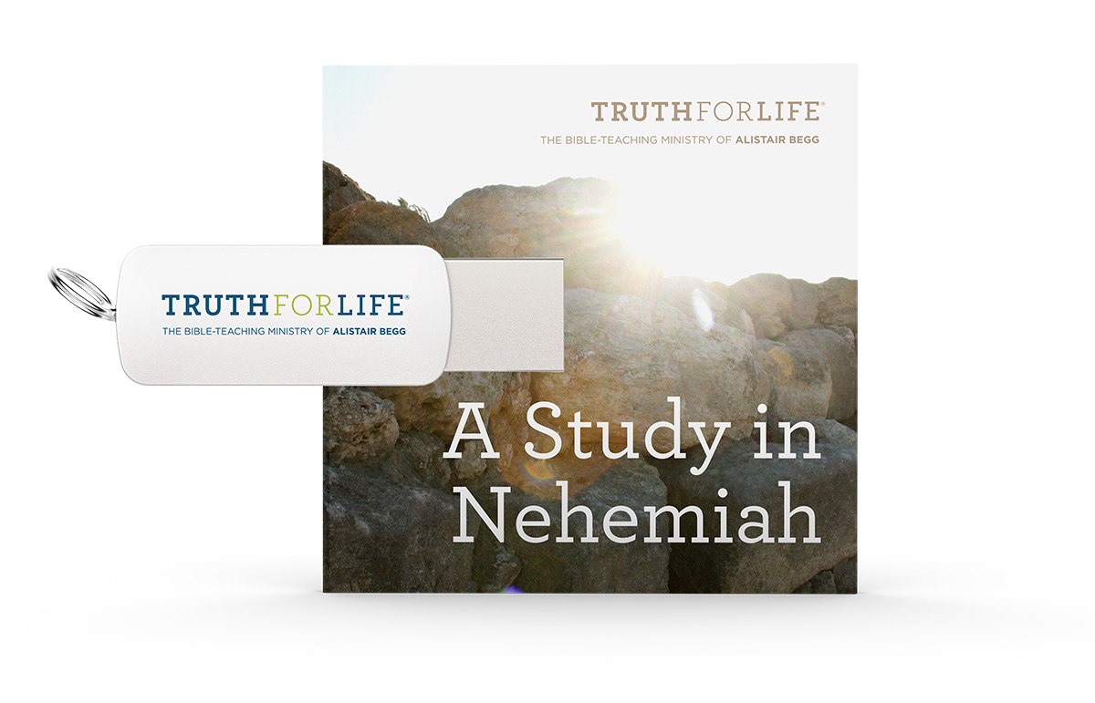 A Study in Nehemiah (Three-Volume Set)